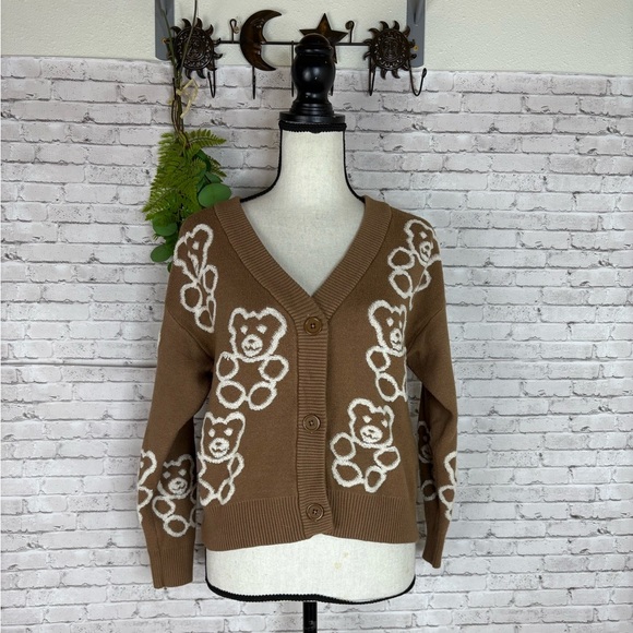 Nikka K Brown Cropped Teddy Bear Button Cardigan - Picture 1 of 6